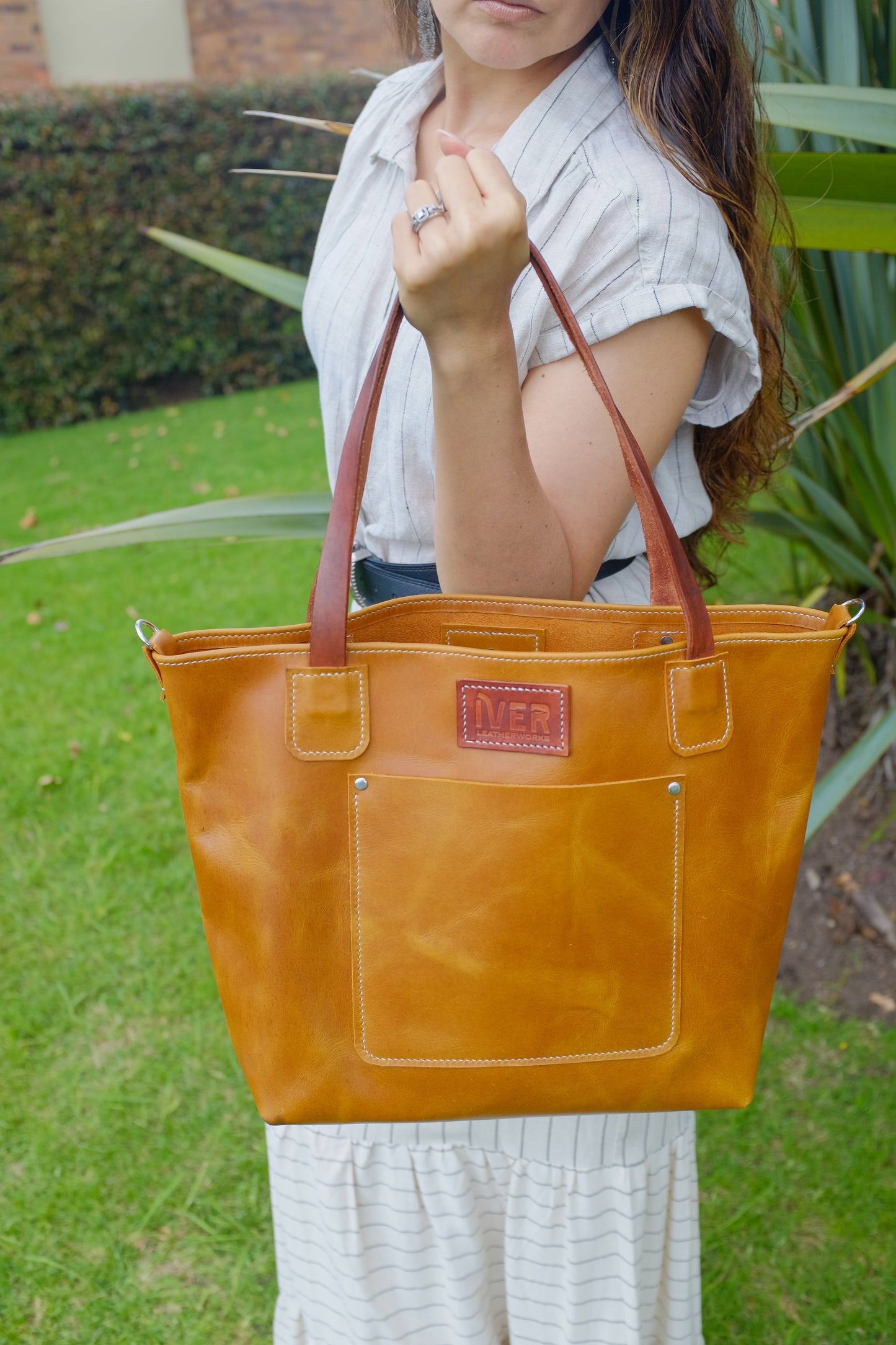 Honey Grace Tote