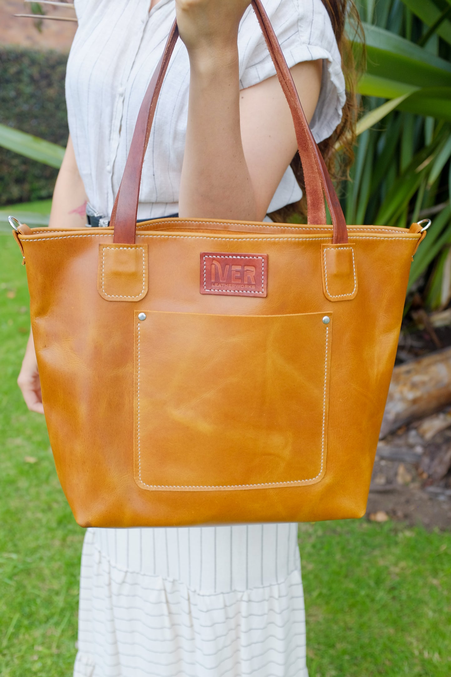 Honey Grace Tote
