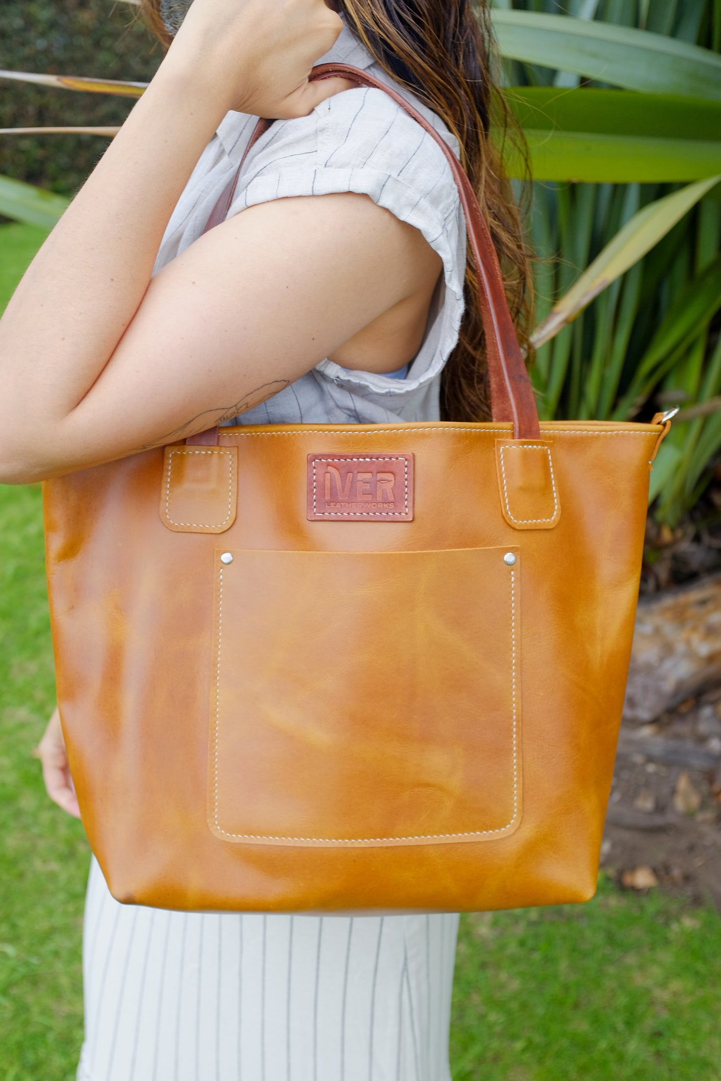 Honey Grace Tote