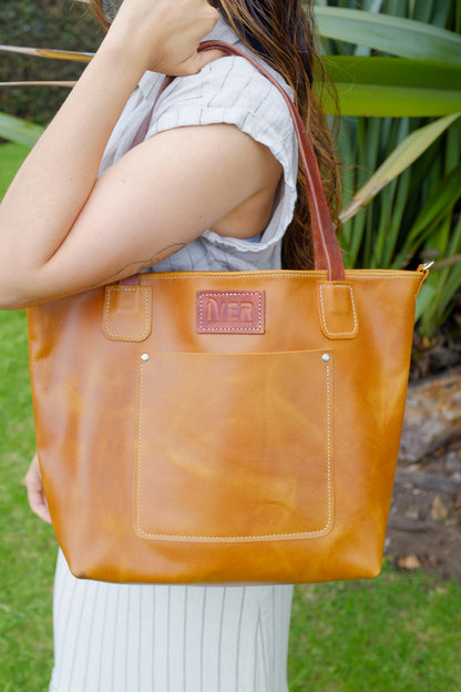 Honey Grace Tote
